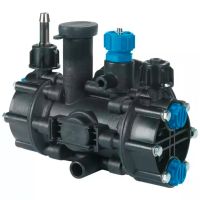 POMPE PULVERISATEUR MC18 2 MEMBRANES VITON 11,7 L/MIN 15 BAR POUR MOTEUR ELECTRIQUE VERSION ACIDE