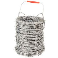 Arame farpado 100 m, Farma