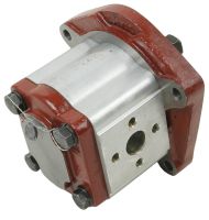 Bomba hidraulica 704330R95