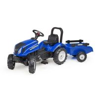 Trator com reboque e capô de abertura New Holland