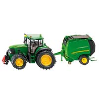 John Deere com enfardadeira de fardos redondos