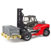 Linde HT160 Empilhador com palete e 3 gaiolas de palete