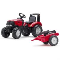 Trator com reboque Case IH